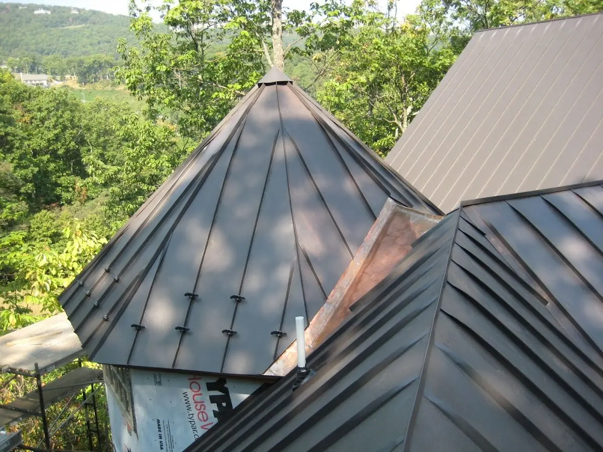 Professional Roof Tarp Installation by Craftsman Roofing in Rockland Hills